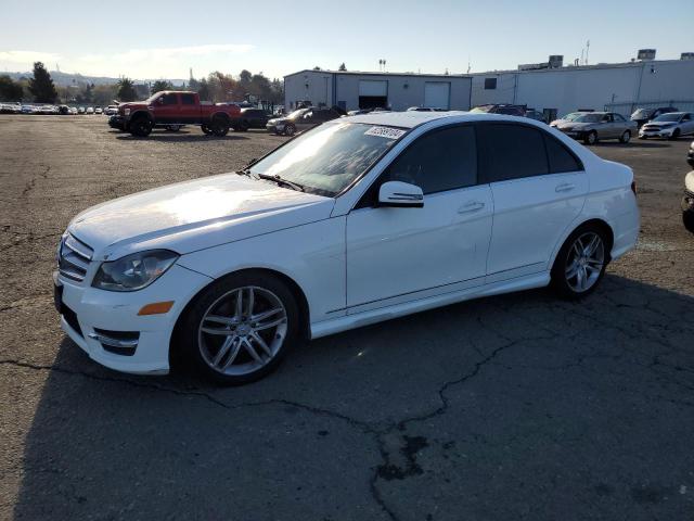 MERCEDES-BENZ C 250 2013 with VIN WDDGF4HB3DF972758 - Photo from auction