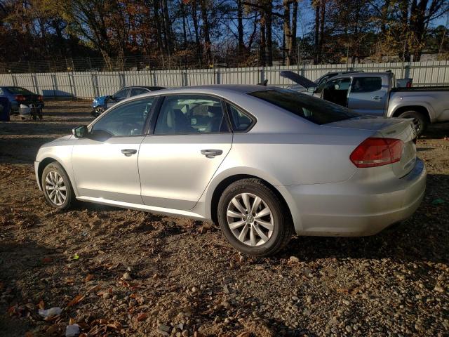 Photo 2 from auction – 2013 VOLKSWAGEN PASSAT S with VIN 1VWAP7A30DC133893