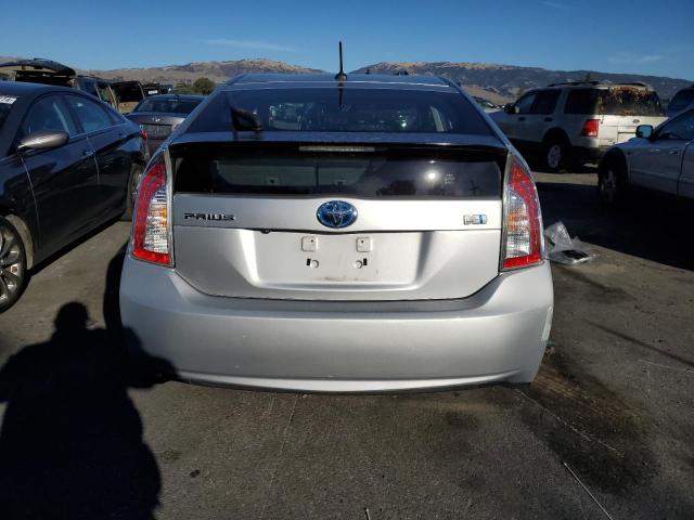 Photo 6 from auction – 2013 TOYOTA PRIUS with VIN JTDKN3DUXD5567348