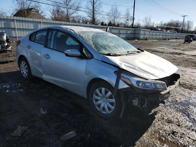 Photo 4 from auction – 2017 KIA FORTE LX with VIN 3KPFK4A79HE071305