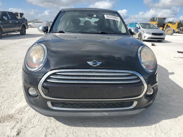 Photo 5 from auction – 2015 MINI COOPER with VIN WMWXS5C51FT832304