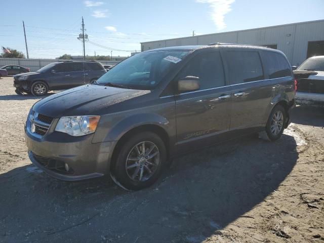 DODGE GRAND CARA 2019 with VIN 2C4RDGCG6KR717072 - Photo from auction
