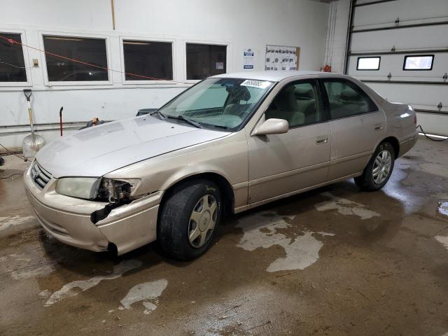TOYOTA CAMRY CE 2001 with VIN 4T1BG22K91U098224 - Photo from auction