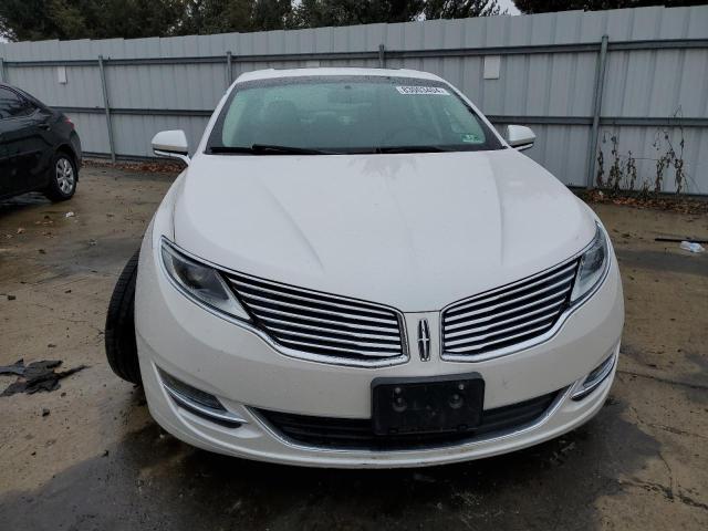 Фото 5 с аукциона – 2016 LINCOLN MKZ с VIN 3LN6L2J95GR616549