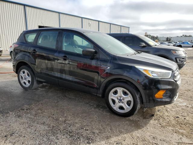 Photo 4 from auction – 2017 FORD ESCAPE S with VIN 1FMCU0F73HUB22745