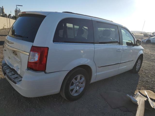 Photo 3 from auction – 2012 CHRYSLER TOWN & COU with VIN 2C4RC1BG8CR306811