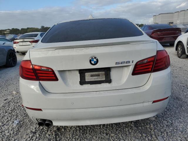 Photo 6 from auction – 2011 BMW 528 I with VIN WBAFR1C50BC743155