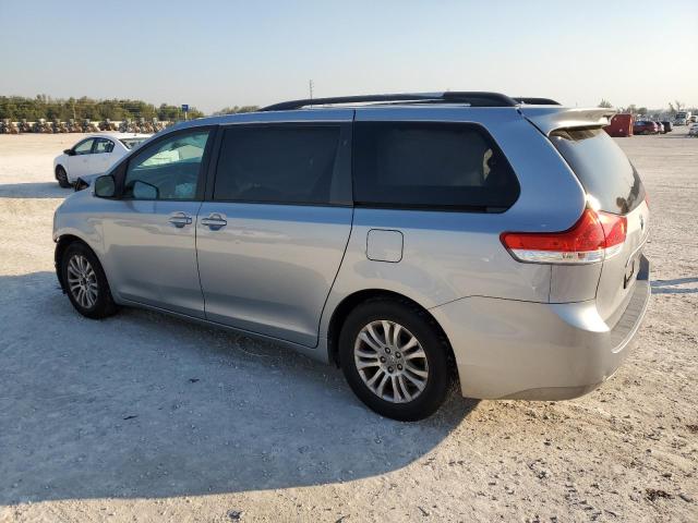 Photo 2 from auction – 2014 TOYOTA SIENNA XLE with VIN 5TDYK3DCXES441173