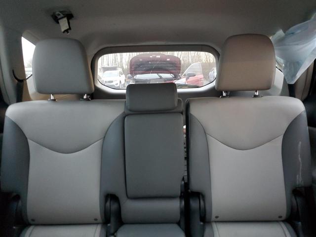 Photo 10 from auction – 2015 TOYOTA PRIUS V with VIN JTDZN3EU1FJ037373