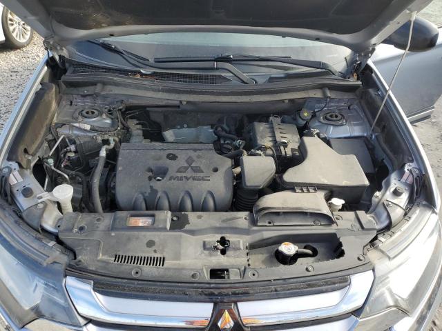 Photo 12 from auction – 2017 MITSUBISHI OUTLANDER with VIN JA4AD2A34HZ046526