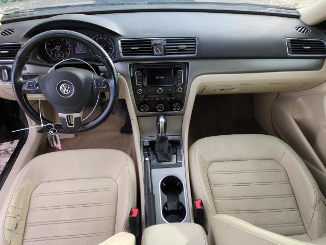 Photo 8 from auction – 2015 VOLKSWAGEN PASSAT SE with VIN 1VWBT7A36FC021781