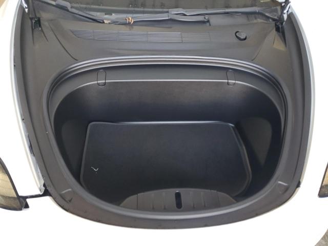 Photo 11 from auction – 2018 TESLA MODEL 3 with VIN 5YJ3E1EBXJF098066