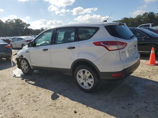 Photo 2 from auction – 2016 FORD ESCAPE S with VIN 1FMCU0F7XGUB17914