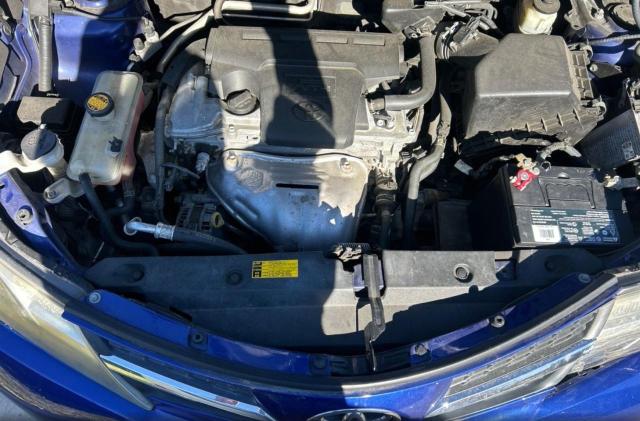 Photo 7 from auction – 2015 TOYOTA RAV4 XLE with VIN 2T3RFREV2FW300576