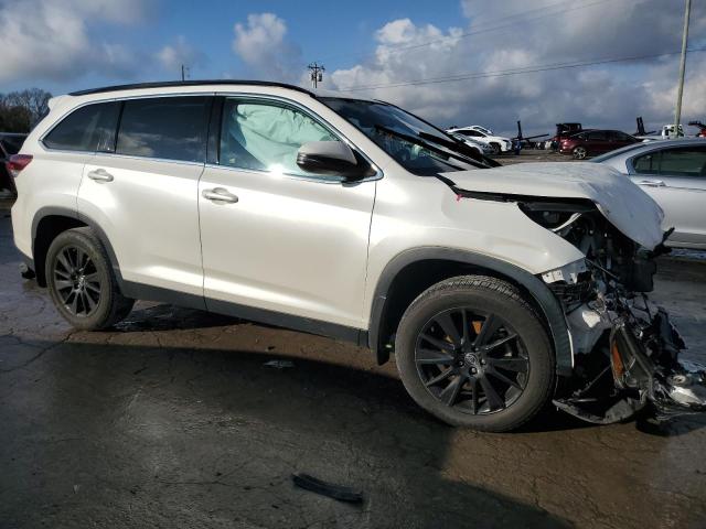 Photo 4 from auction – 2019 TOYOTA HIGHLANDER with VIN 5TDJZRFH8KS613852