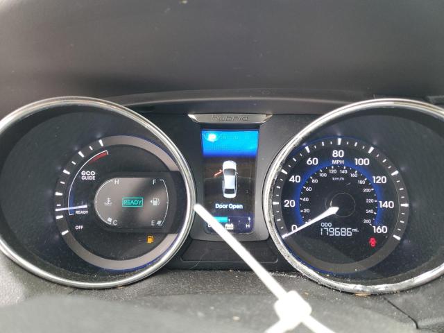Photo 9 from auction – 2012 HYUNDAI SONATA HYB with VIN KMHEC4A4XCA056799