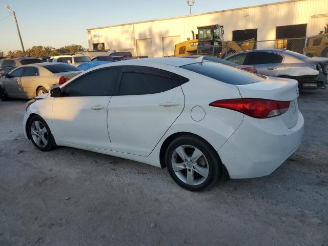 Photo 2 from auction – 2013 HYUNDAI ELANTRA GL with VIN 5NPDH4AE2DH382584
