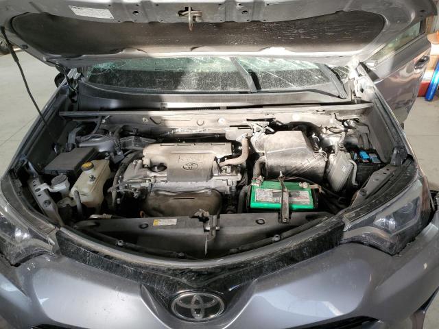 Photo 12 from auction – 2017 TOYOTA RAV4 SE with VIN 2T3JFREVXHW595975