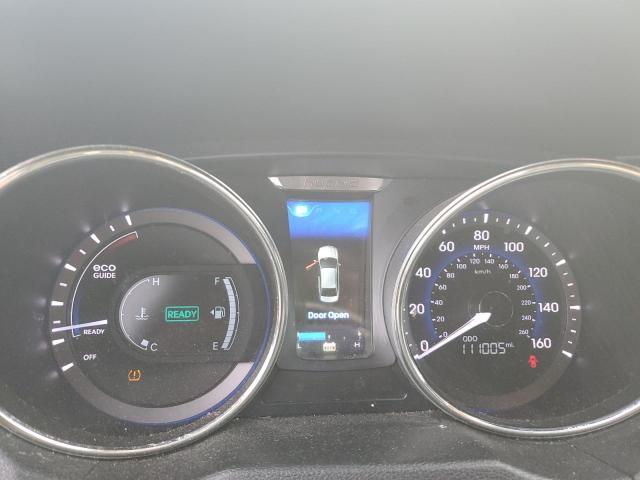 Photo 9 from auction – 2011 HYUNDAI SONATA HYB with VIN KMHEC4A42BA013167