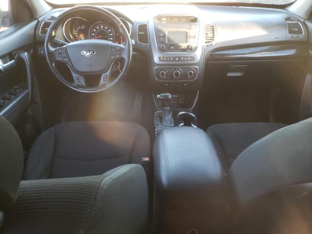 Photo 8 from auction – 2015 KIA SORENTO LX with VIN 5XYKT4A63FG630494