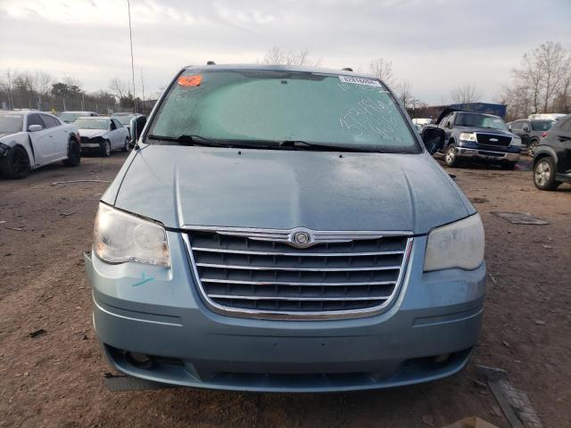 Photo 5 from auction – 2010 CHRYSLER TOWN & COU with VIN 2A4RR5D19AR373486