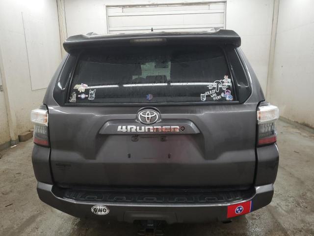 Photo 6 from auction – 2015 TOYOTA 4RUNNER SR with VIN JTEZU5JR5F5102908