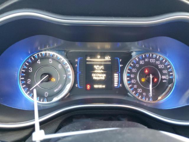 Foto 9 de la subasta – 2017 CHRYSLER 200 LIMITE con VIN 1C3CCCAB6HN506988