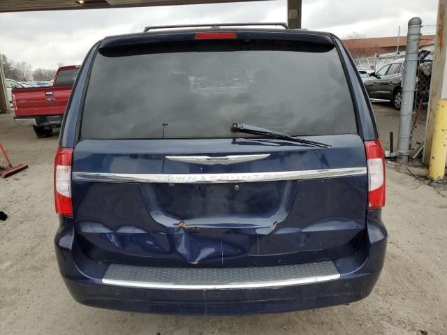 Photo 6 from auction – 2016 CHRYSLER TOWN & COU with VIN 2C4RC1BGXGR245385