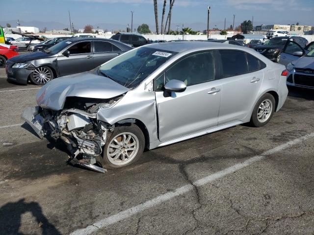 TOYOTA COROLLA LE 2022 with VIN JTDEAMDE8NJ047942 - Photo from auction