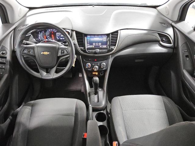 Photo 8 from auction – 2020 CHEVROLET TRAX LS with VIN 3GNCJKSBXLL299838