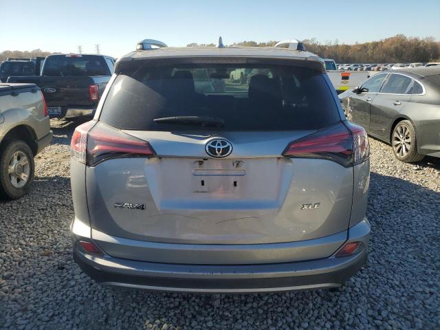 Photo 6 from auction – 2017 TOYOTA RAV4 XLE with VIN 2T3WFREV6HW389865