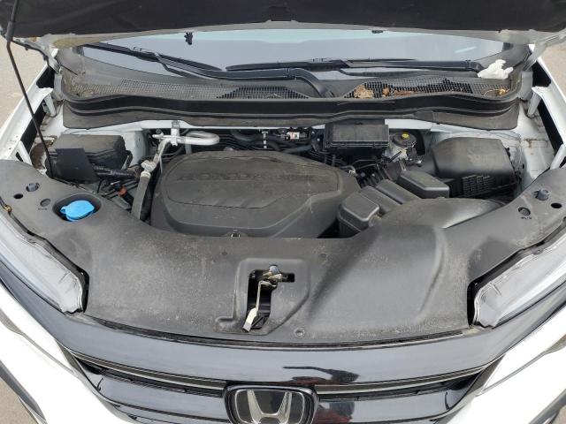 Photo 12 from auction – 2022 HONDA PILOT BLAC with VIN 5FNYF6H74NB051189