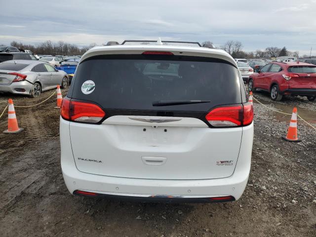 Photo 6 from auction – 2017 CHRYSLER PACIFICA T with VIN 2C4RC1EG4HR827060