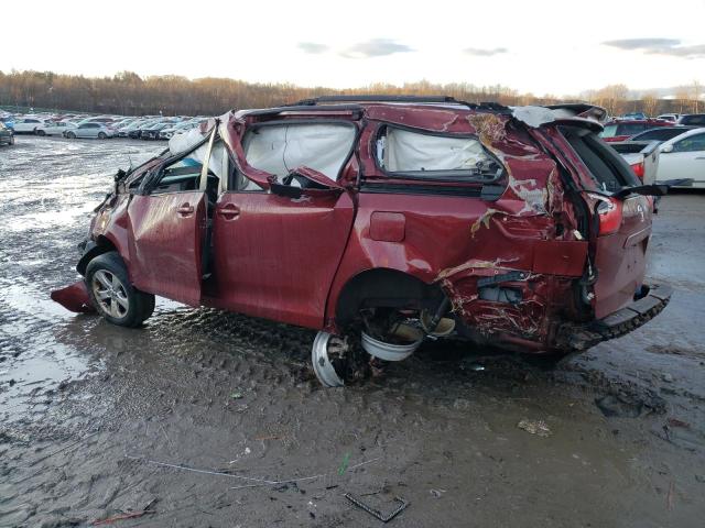Photo 2 from auction – 2015 TOYOTA SIENNA LE with VIN 5TDKK3DCXFS595129