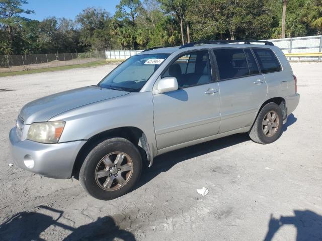 TOYOTA HIGHLANDER 2004 with VIN JTEEP21A140056650 - Photo from auction