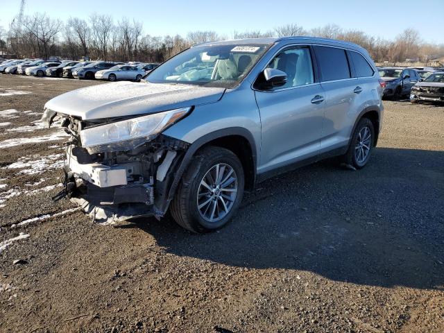 TOYOTA HIGHLANDER 2019 with VIN 5TDJZRFH6KS592936 - Photo from auction