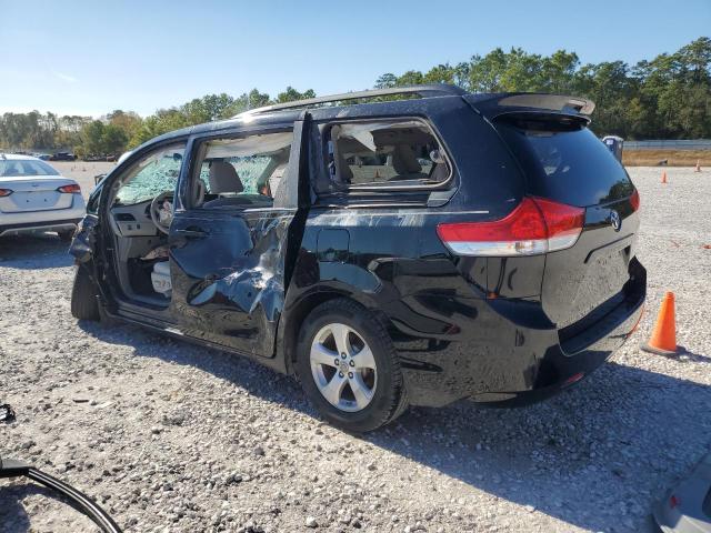 Photo 2 from auction – 2012 TOYOTA SIENNA LE with VIN 5TDKK3DC3CS201255