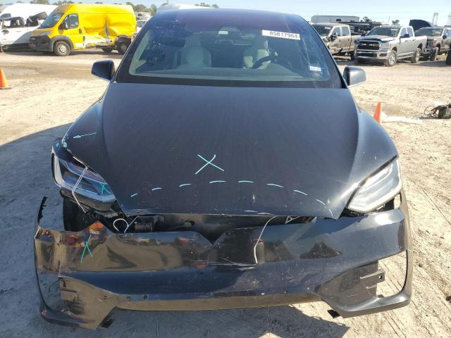 Photo 5 from auction – 2017 TESLA MODEL X with VIN 5YJXCBE20HF043794