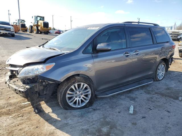 Photo 1 from auction – 2017 TOYOTA SIENNA XLE with VIN 5TDYZ3DC8HS860087