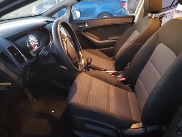 Photo 7 from auction – 2017 KIA FORTE LX with VIN 3KPFL4A70HE053966