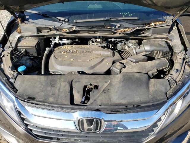 Photo 12 from auction – 2018 HONDA ODYSSEY EX with VIN 5FNRL6H75JB052665