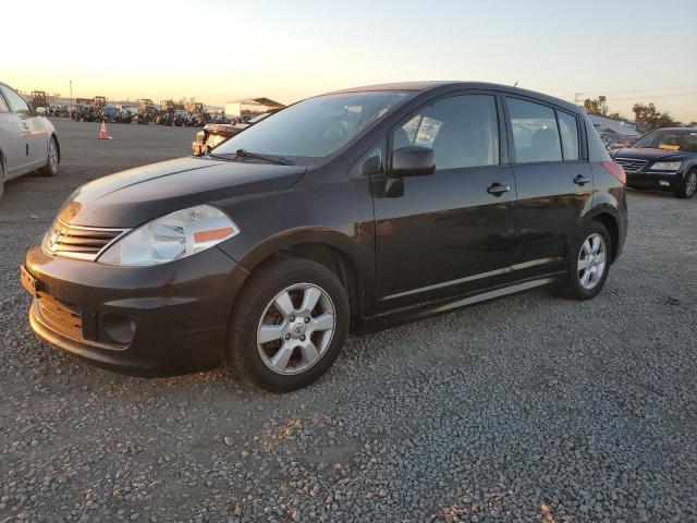 NISSAN VERSA S 2011 مع رقم تعريف المركبة 3N1BC1CP9BL497766 - صورة من المزاد