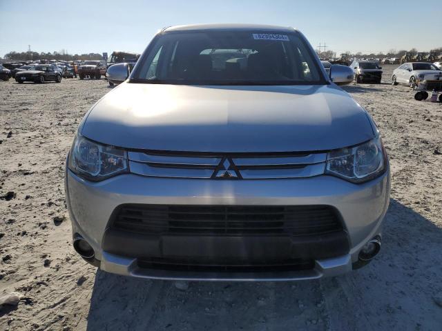 Photo 5 from auction – 2015 MITSUBISHI OUTLANDER with VIN JA4AD3A31FZ000915