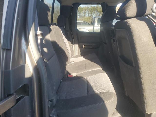 Photo 10 from auction – 2013 CHEVROLET SILVERADO with VIN 1GCRKSE07DZ332203