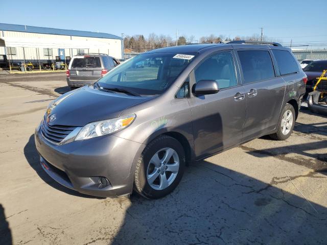 TOYOTA SIENNA LE 2017 with VIN 5TDKZ3DC2HS868935 - Photo from auction