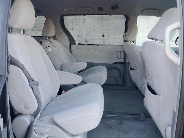 Photo 11 from auction – 2014 TOYOTA SIENNA LE with VIN 5TDKK3DC0ES446968