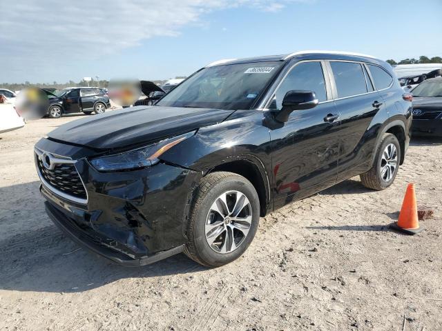 TOYOTA HIGHLANDER 2024 with VIN 5TDKDRAH3RS536683 - Photo from auction