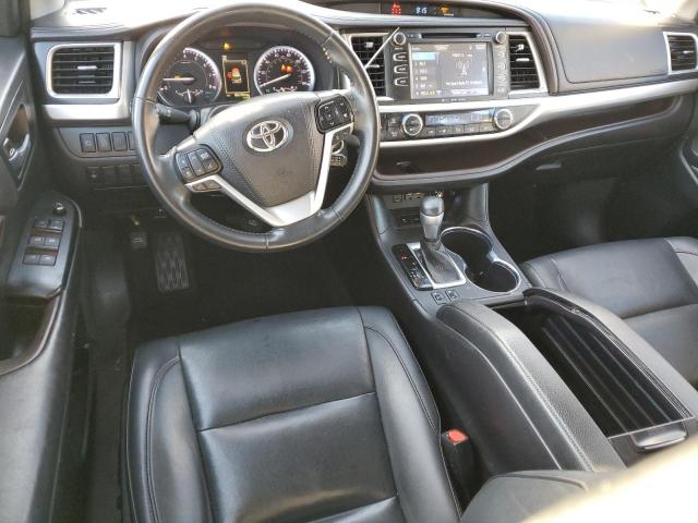 Photo 8 from auction – 2019 TOYOTA HIGHLANDER with VIN 5TDJZRFHXKS615943