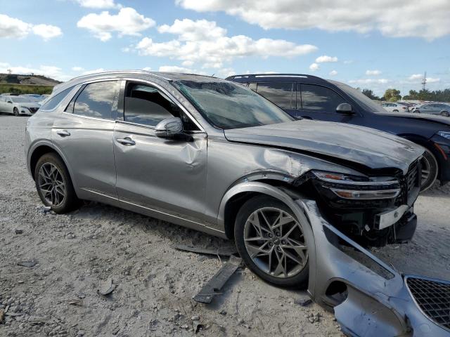 Photo 4 from auction – 2022 GENESIS GV70 BASE with VIN KMUMADTB5NU075261