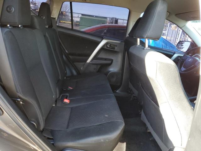 Photo 11 from auction – 2015 TOYOTA RAV4 LE with VIN 2T3BFREV6FW347210